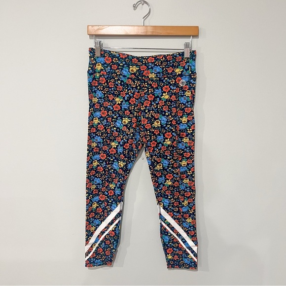 Tory Burch Sport Floral Printed Chevron 7/8 Leggings - Picture 4 of 9